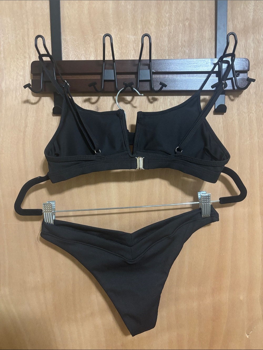 SHEIN Black Ribbed Front-Zip Bikini Set - Picture 2 of 3